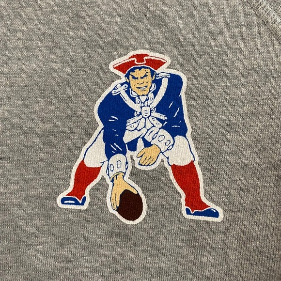 Junk Food Patriots Football Crewneck Sweatshirt Size XL - Picture 3 of 6